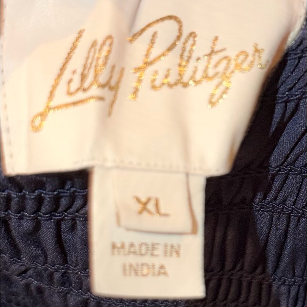 Lilly Pulitzer Hadley Smocked Dress- maxi, navy,
lined, and flattering! LN XL 💙 - Picture 15 of 15